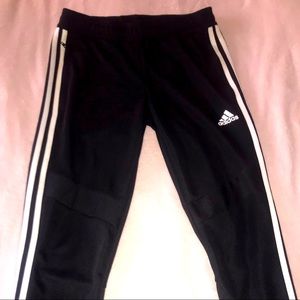 Women’s Adidas 3-Stripes Sweatpant Zipper pant leg